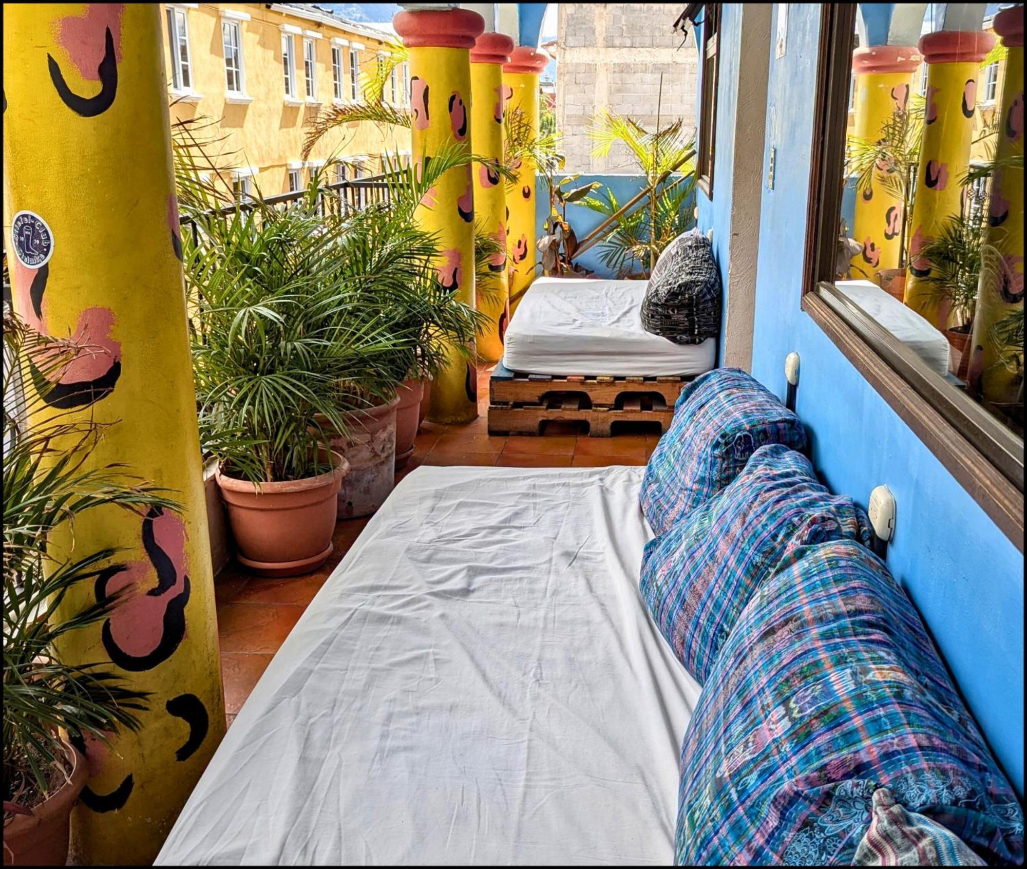 Dreamboat Hostel Panajachel Kültér fotó